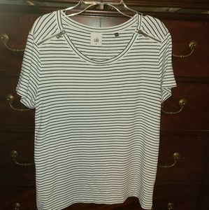 Cabi t-shirt